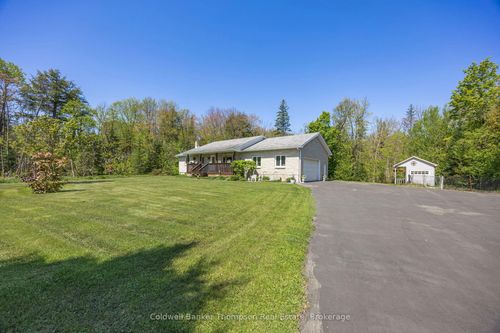 1170 Old Muskoka Rd, Utterson, ON, P0B1M0 | Card Image