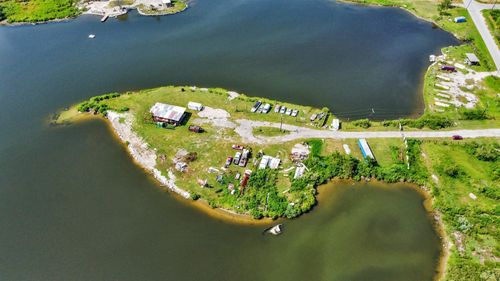 17427 Moreland Dr, Channelview, TX, 77530-3163 | Card Image