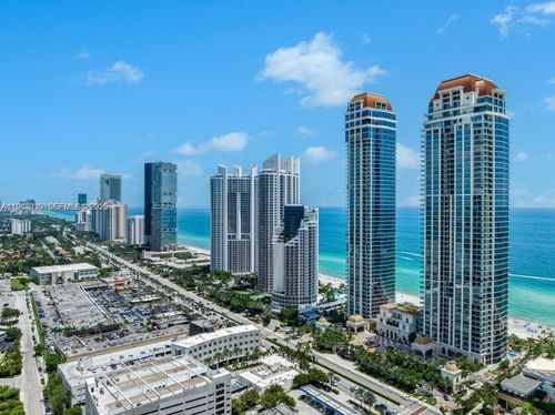 apt-205-201 180th Dr, Sunny Isles Beach, FL, 33160-2728 | Card Image