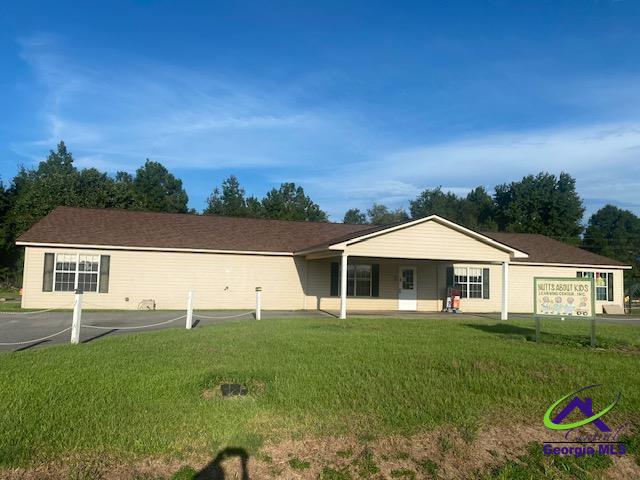2126 W Railroad St, Pinehurst, GA 31070