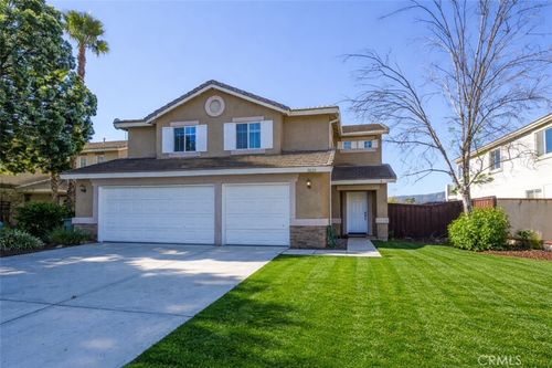 31653 Canyon Estates Dr, Lake Elsinore, CA, 92532-0405 | Card Image