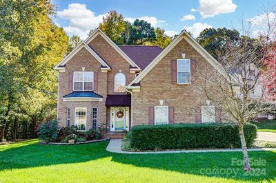 7484 Brentfield Lane, House other with 4 bedrooms, 2 bathrooms and null parking in Stanley NC | Image 2