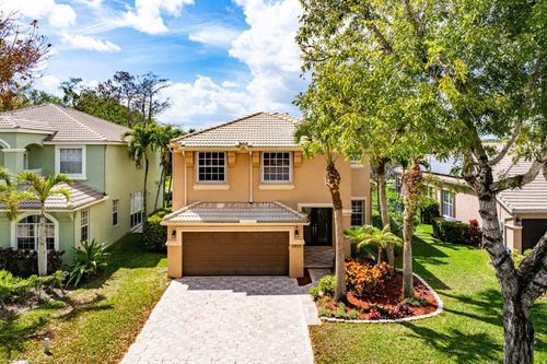 2015 Reston Cir, Royal Palm Beach, FL, 33411-6109 | Card Image