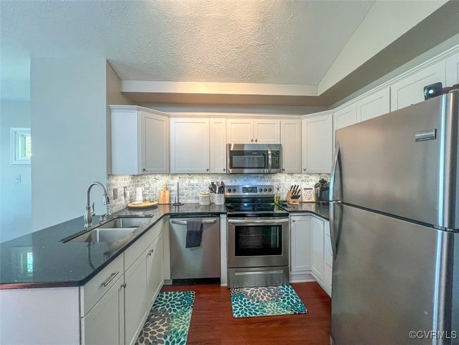 7701 Offshore Dr, House other with 2 bedrooms, 1 bathrooms and null parking in Chesterfield VA | Image 7