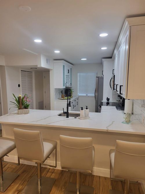 apt-201-4266 Deste Ct, Lake Worth, FL, 33467-4119 | Card Image