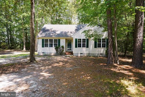 935 Queen Ave, Salisbury, MD, 21801-2009 | Card Image