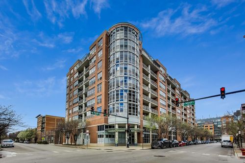 612-1200 Monroe St, Chicago, IL, 60607-2557 | Card Image