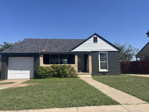 1205 Runnels St, Big Spring, TX, 79720-4338 | Card Image