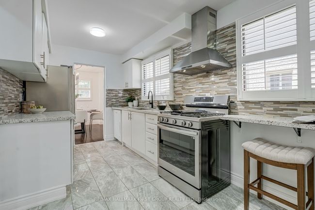 4 Cummings Crt, House other with 4 bedrooms, 3 bathrooms and 2 parking in Ajax ON | Image 7