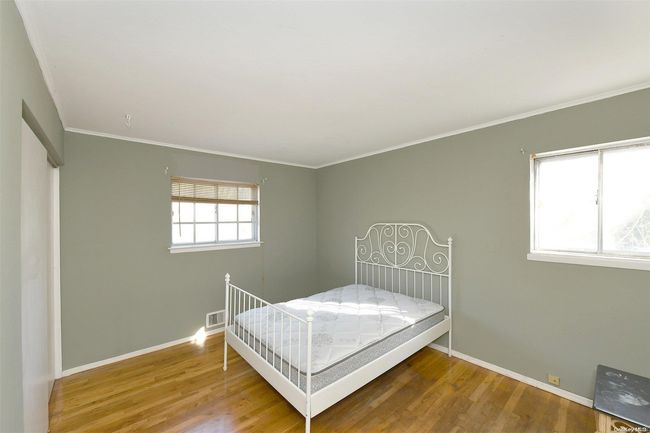 5 Weymouth St, House other with 4 bedrooms, 2 bathrooms and null parking in Dix Hills NY | Image 11