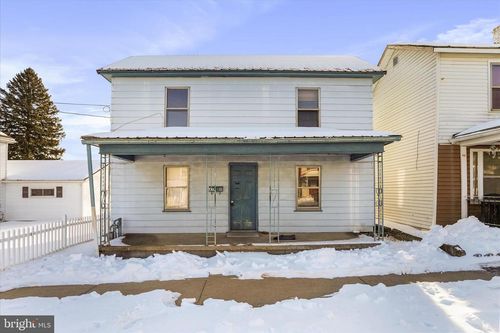 47 D St, KEYSER, WV, 26726-2712 | Card Image