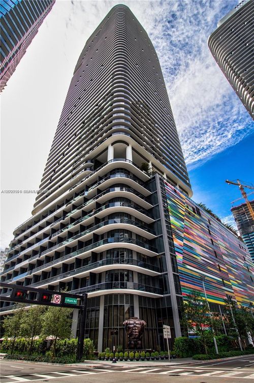 1408-801 Miami Ave, Miami, FL, 33130-4525 | Card Image