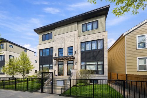 2-2245 N Rockwell St, Chicago, IL, 60647-3056 | Card Image