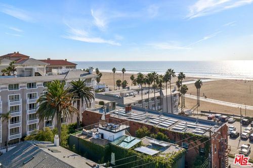 7 Vicente Ter, Santa Monica, CA, 90401 | Card Image