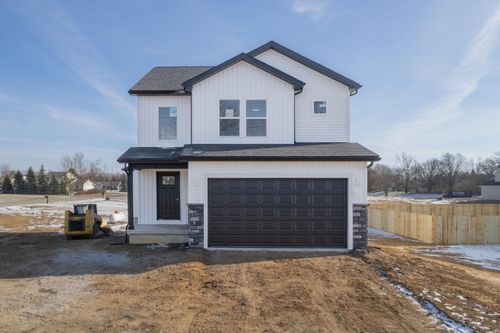 2015 Green Acres Rd, Adrian, MI, 49221-4185 | Card Image