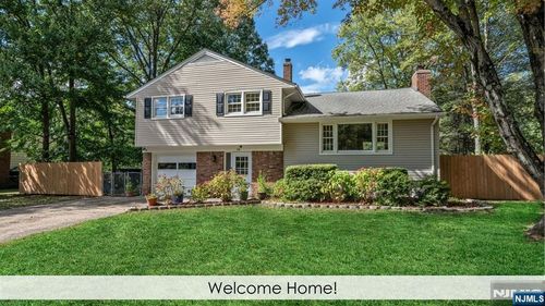 28 Ridgewood Road, Twp of Washington, NJ, 07676 | Card Image