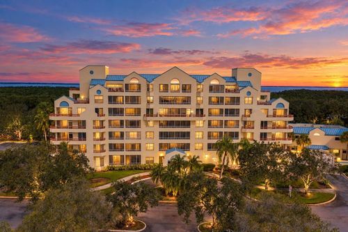 a401-2333 Feather Sound Dr, Clearwater, FL, 33762-8005 | Card Image