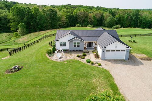 67530 Woodfield Dr, New Plymouth, OH, 45654-1100 | Card Image