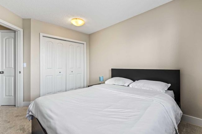 8 - 122 Village Heights Sw, Home with 2 bedrooms, 1 bathrooms and 2 parking in Calgary AB | Image 17