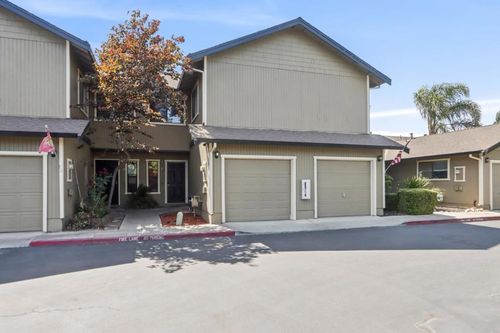 i3-801 Nash Rd, Hollister, CA, 95023 | Card Image