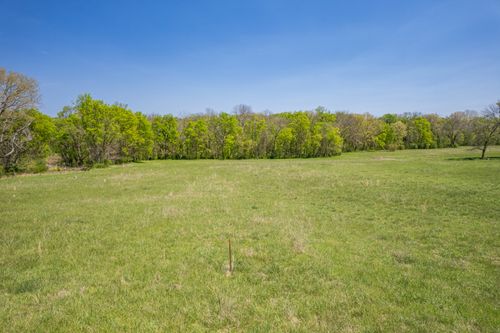 4 Old Zion Rd, Columbia, TN, 38401 | Card Image