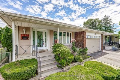 2127 Cliff Rd, House other with 3 bedrooms, 3 bathrooms and 6 parking in Mississauga ON | Image 3