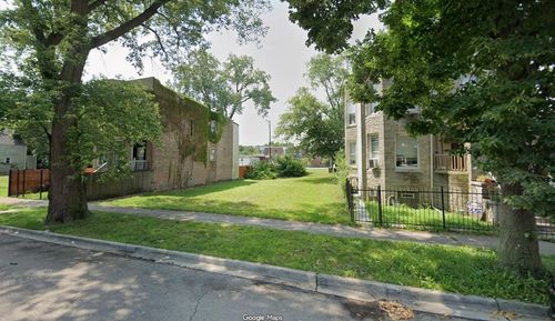 5610 S Emerald Ave, Chicago, IL, 60621-2939 | Card Image