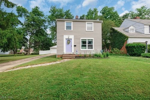5431 Summit Rd, Lyndhurst, OH, 44124-2817 | Card Image