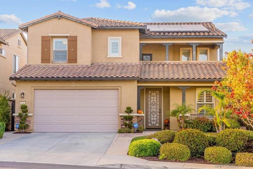 542 Adobe Estates Dr, Vista, CA, 92083-1985 | Card Image