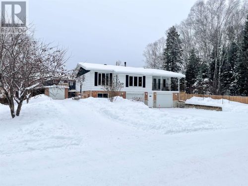 6 Beech Cres, Ear Falls, ON, P0V1T0 | Card Image