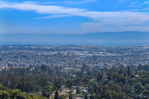 45 Teralynn Ct, Oakland, CA, 94619-2355 | Card Image