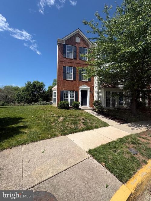 20937 Colecroft Sq, ASHBURN, VA, 20147-7143 | Card Image