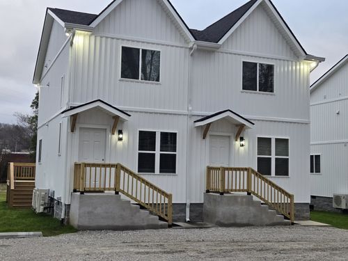 a-b-c-and-d-95 E Wyly St, Waverly, TN, 37185 | Card Image