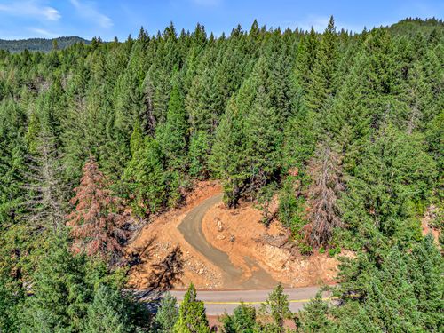 289 Elder Mill Rd, Trail, OR, 97541-9412 | Card Image