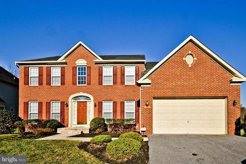 9301 Myrtle Ave, BOWIE, MD, 20720-3227 | Card Image
