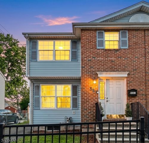 551 15th Ave, Newark, NJ, 07103-1503 | Card Image