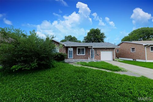 2909 Grand Ave, Granite City, IL, 62040-3606 | Card Image