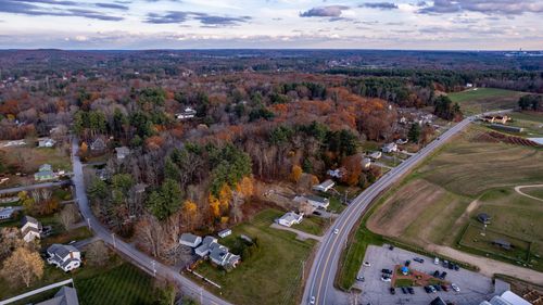 126 Dover Point Rd, Dover, NH, 03820-4631 | Card Image