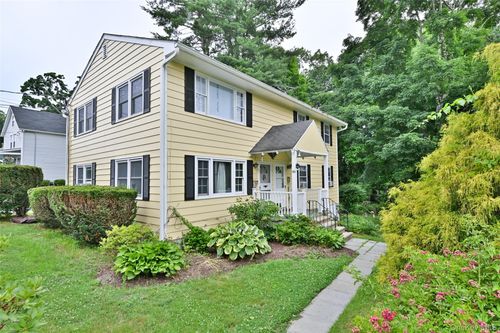 2nd-floor-46 Robinson Ave, Bedford Hills, NY, 10507-1921 | Card Image