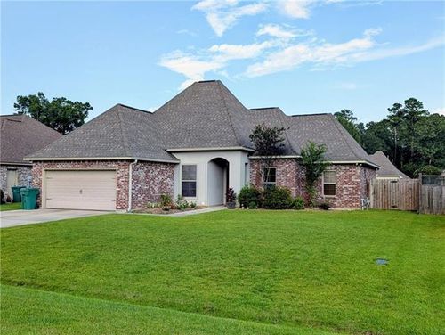 40074 Olde Mill Ln, Ponchatoula, LA, 70454-9100 | Card Image