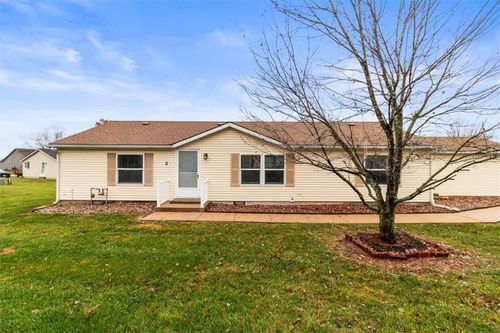 852 N White Oaks Ln, Oak Grove, MO, 64075-5133 | Card Image