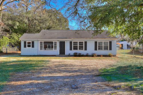 924 Robinhood Trl, Aiken, SC, 29803-6171 | Card Image