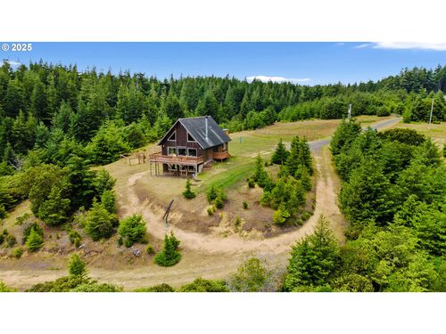 89328 Whiskey Run Ln, Bandon, OR, 97411-8340 | Card Image