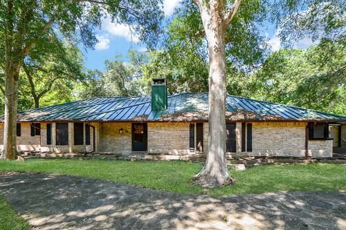 406 Hidden Creek Cir, Sealy, TX, 77474-9215 | Card Image