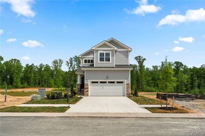 Craftsman inspired home with a garage | Image 1