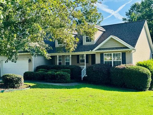 1012 Northlake Dr, Greenwood, SC, 29649-9302 | Card Image