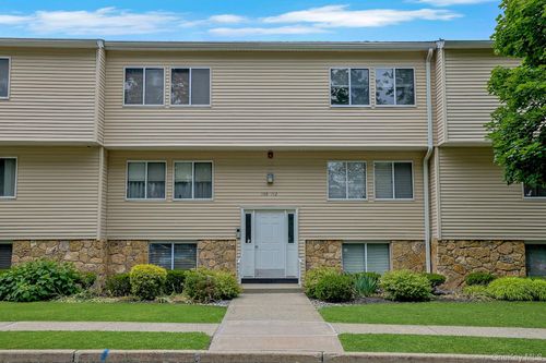 111-25 College Ave, Nanuet, NY, 10954-3037 | Card Image
