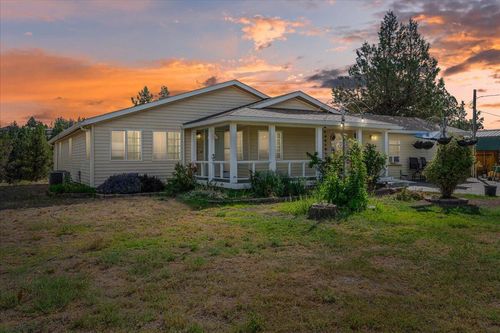 16963 Sw Bullhead Rd, Terrebonne, OR, 97760-7547 | Card Image