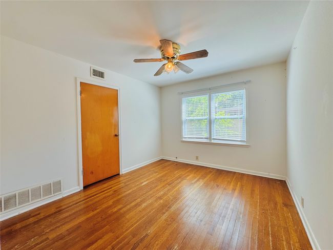 1015 W Sycamore St, House other with 3 bedrooms, 2 bathrooms and null parking in Sherman TX | Image 23