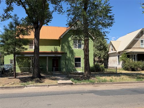 1051 7th St, Las Vegas, NM, 87701-4205 | Card Image